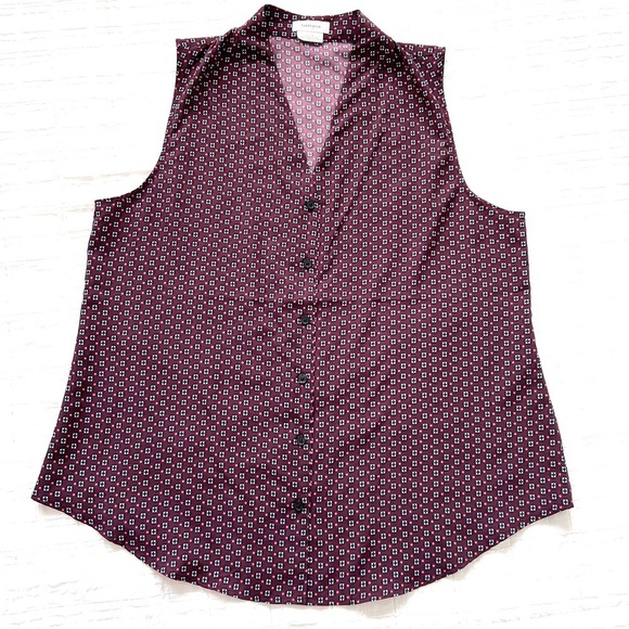 Van Heusen Jacquard Print Sleeveless V neck button down blouse EUC - Picture 1 of 7